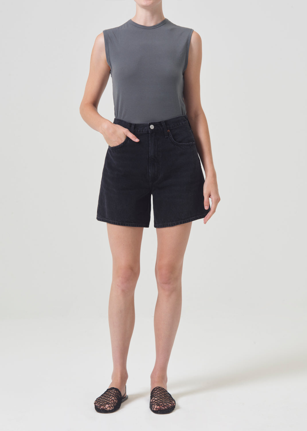 STELLA HIGH RISE SHORT